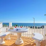 Mar Vila *